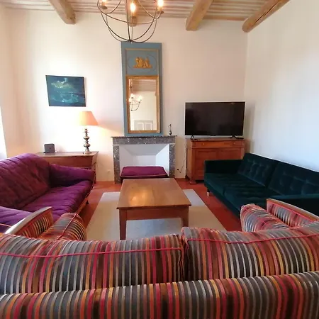 Croassecorbeau Maison De Famille Au Pied Du Ventoux