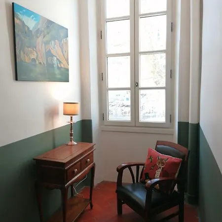 Holiday home Croassecorbeau Maison De Famille Au Pied Du Ventoux *