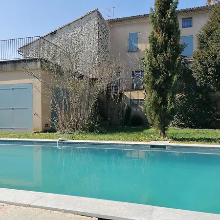 Holiday home Croassecorbeau Maison De Famille Au Pied Du Ventoux *